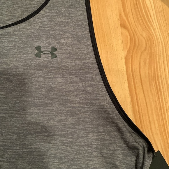 NWT Men's UA Logo Tank Size XXL - Picture 3 of 4